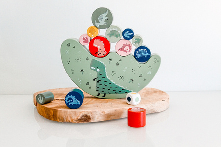 Gra zręcznościowa Apli Kids - Balansujące dinozaury