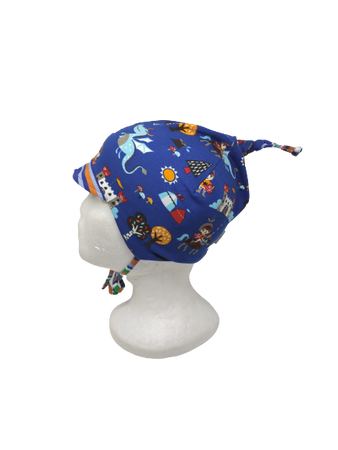 Czapka zimowa przejściowa MAXIMO Mini z troczkami i małym daszkiem.