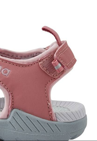 Sandals REIMA Hiekalla