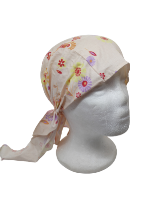 Czapka dziecięca z osłoną na kark Doll