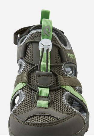 Sandals REIMA Hiekalla