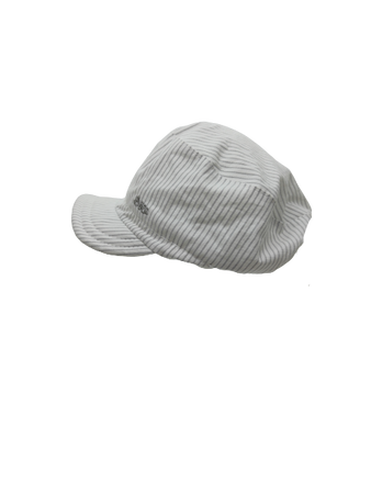 Czapka dziecięca Doll z daszkiem