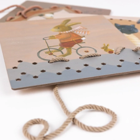 Nawlekanka - sznurowanka Przyjaciele | Egmont Toys®