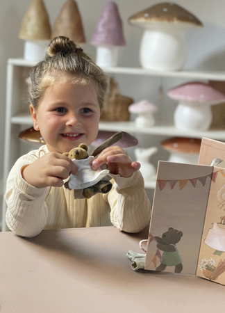 Garderoba - szafa z misiem z ubrankami | Egmont Toys®