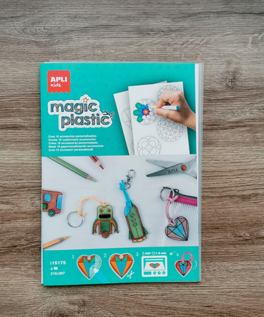 Magiczny, przezroczysty plastik Apli Kids - 4 arkusze